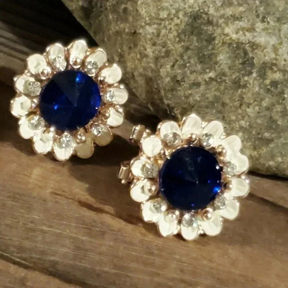 Lady Di Style Sapphire Blue Austrian Rivoli Crystal Earrings - Picture 7 of 12